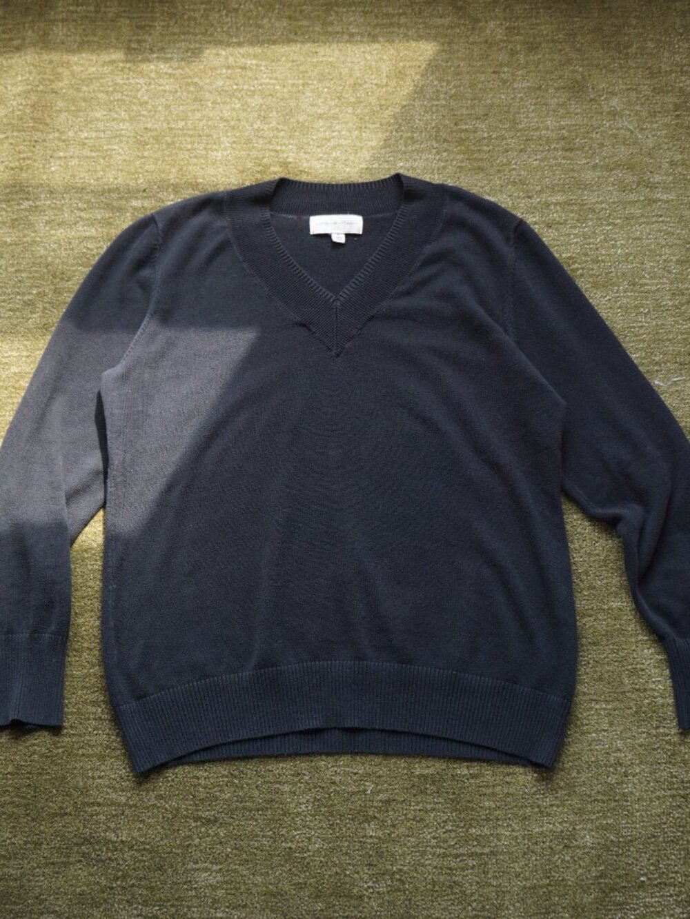Adrienne Vittadini Studio V-Neck Sweater 🤍